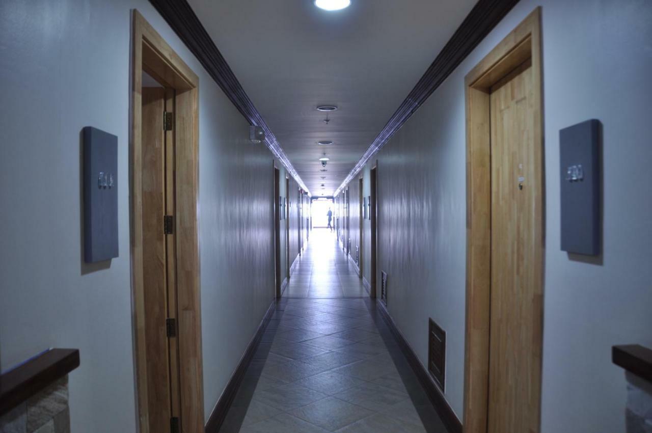 Deanettes Property Rental-Cedar Peak Condo 바기오 외부 사진